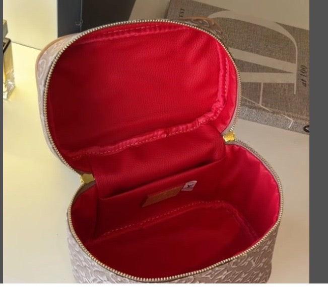 Bougie Makeup Tote