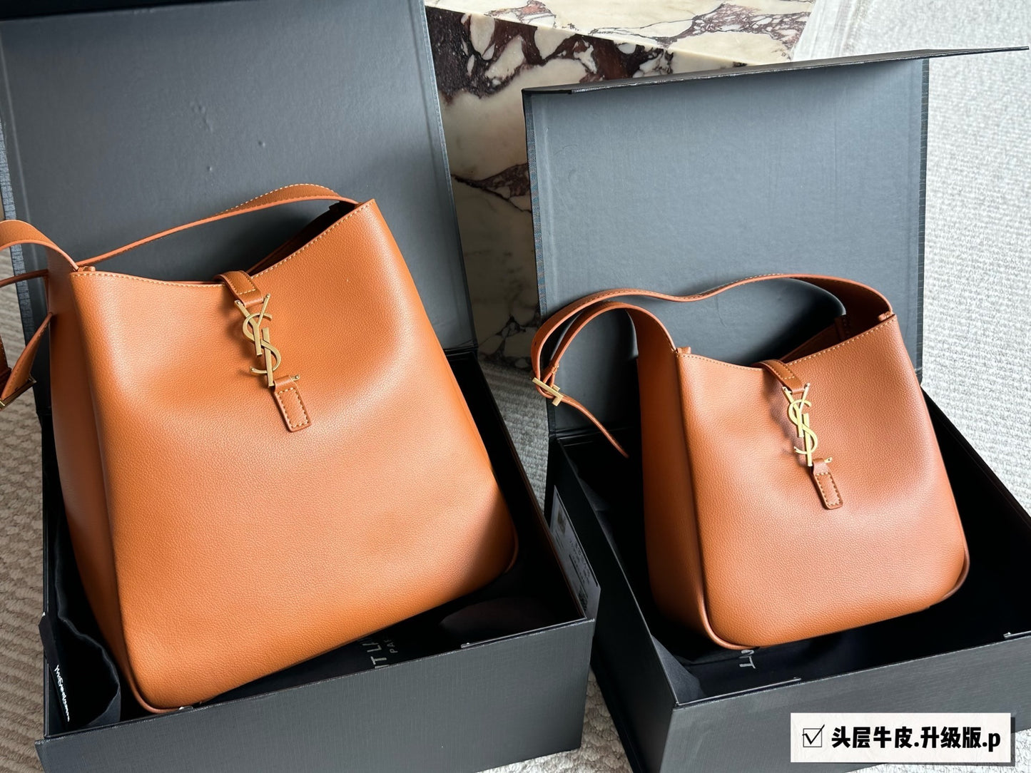 Classy & Sleek Large