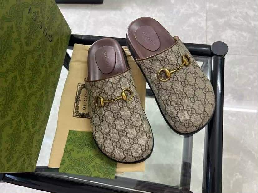 Elevate Clog