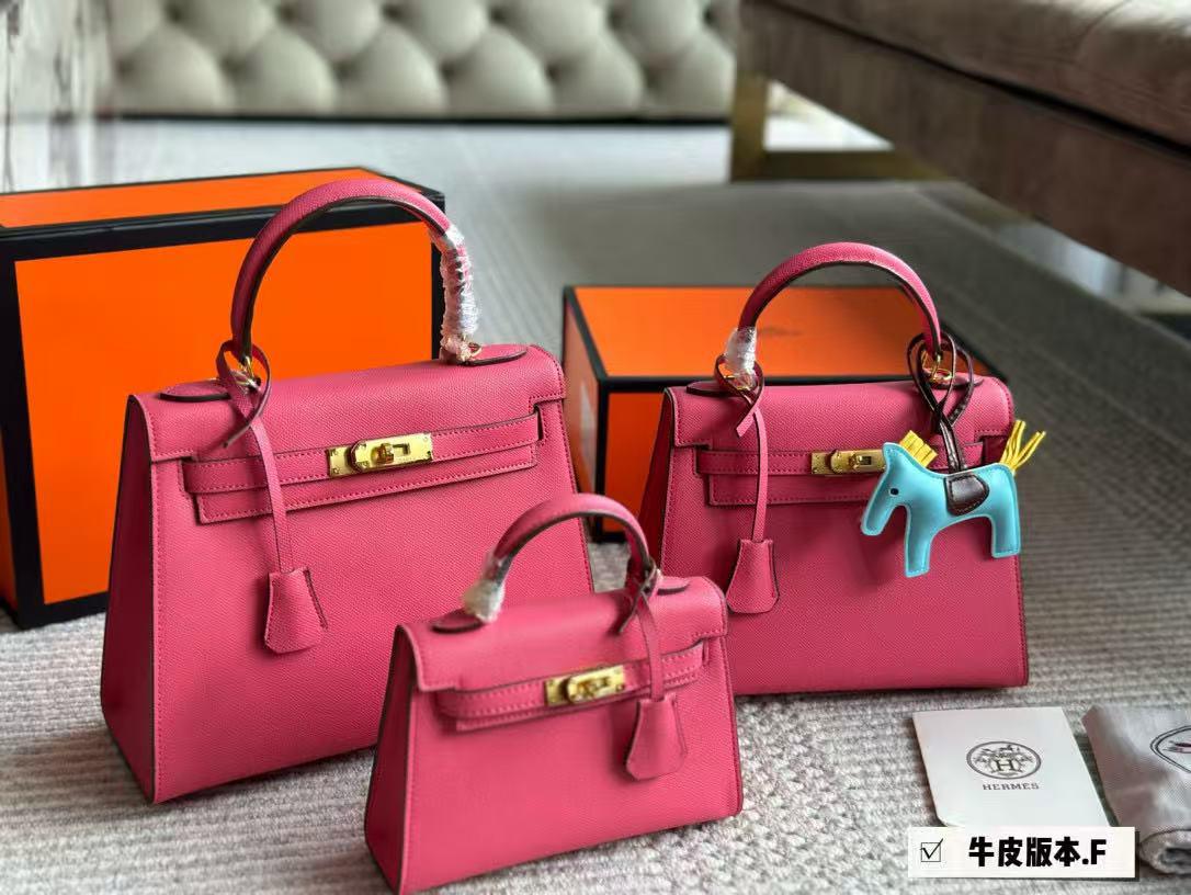 Classic Handbag Medium