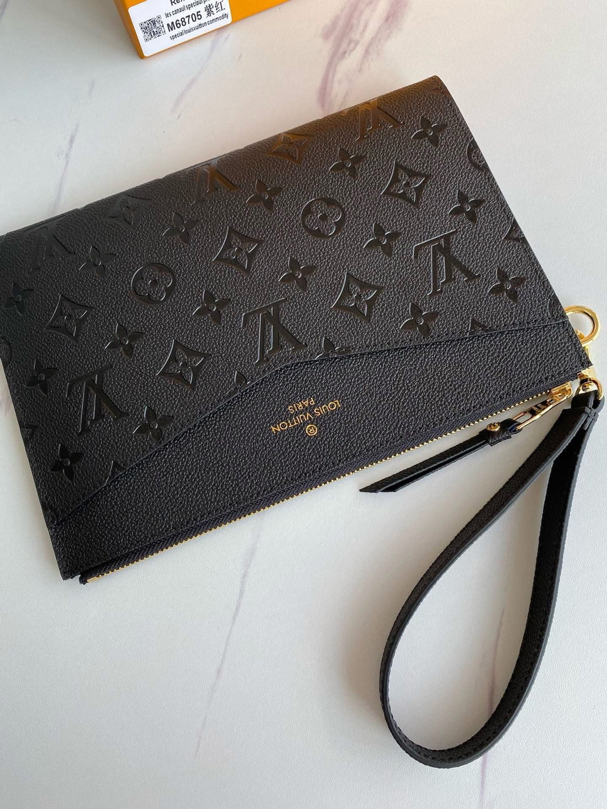 Classiest Clutch