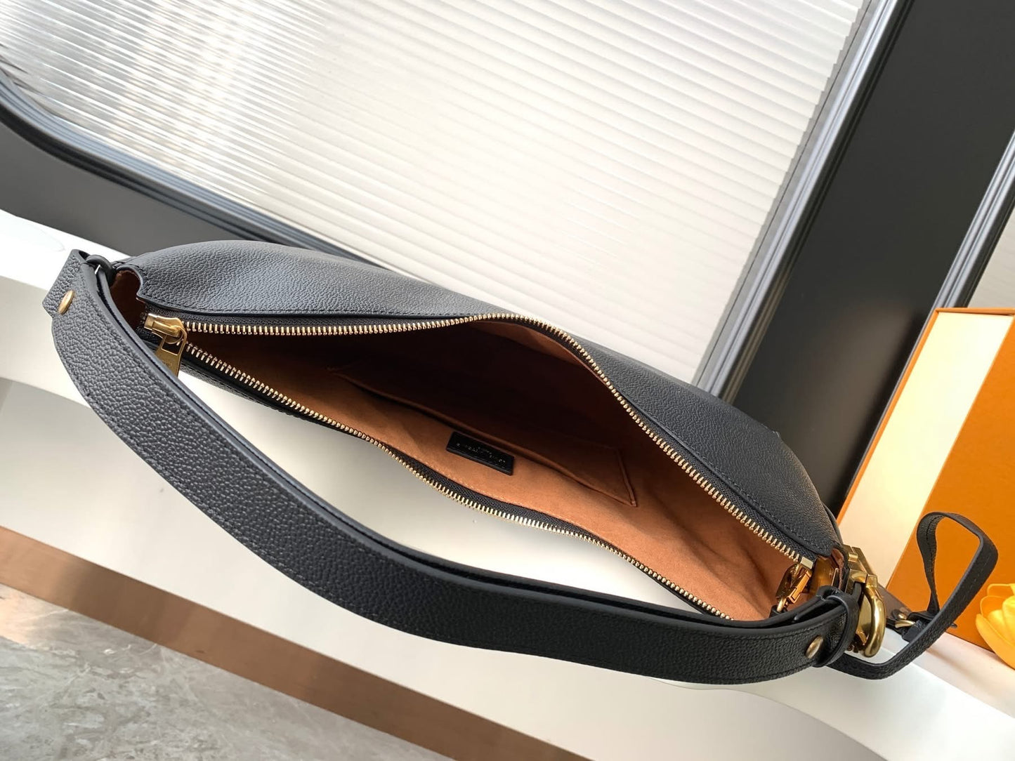 Sophisticated Shoulder Bag