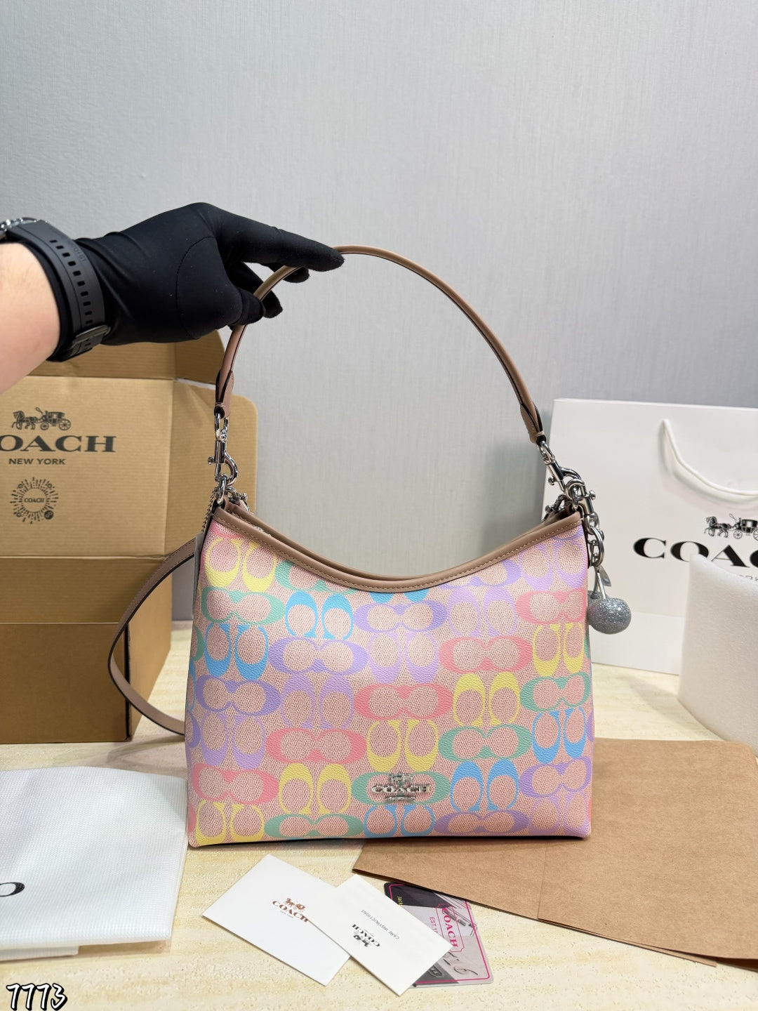 Summa Time Fine Shoulder Bag