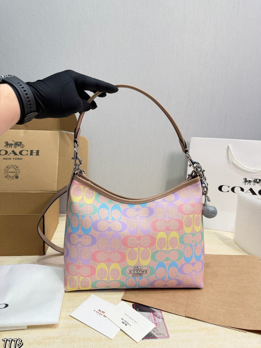 Summa Time Fine Shoulder Bag