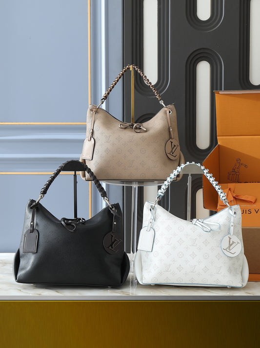 Neutral Statement Bag