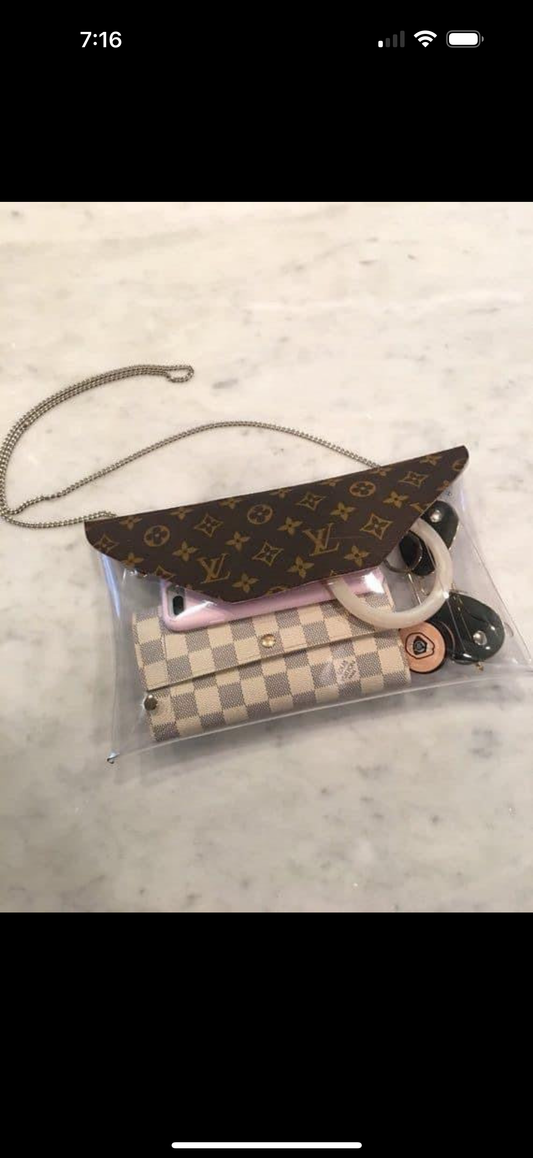 Clear Clutch