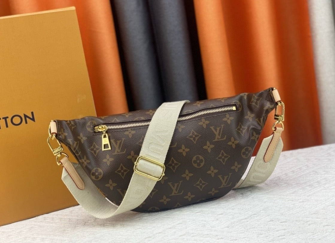 Luv Fanny w/solid strap
