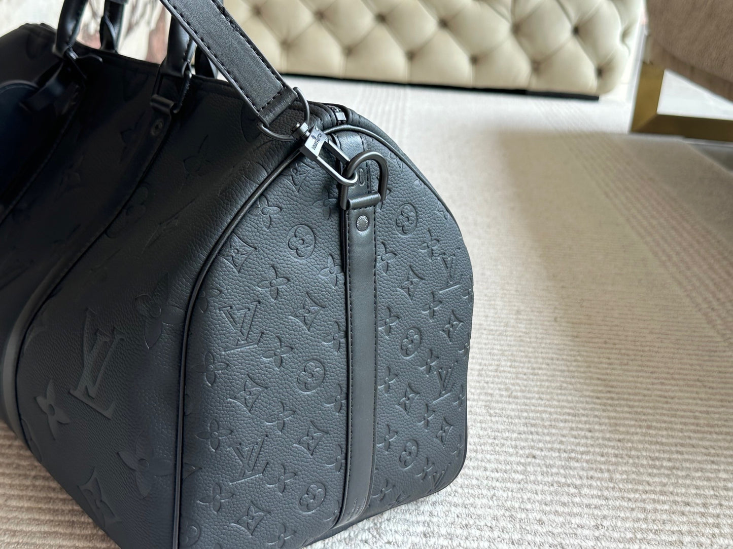 Black Print Getaway Bag