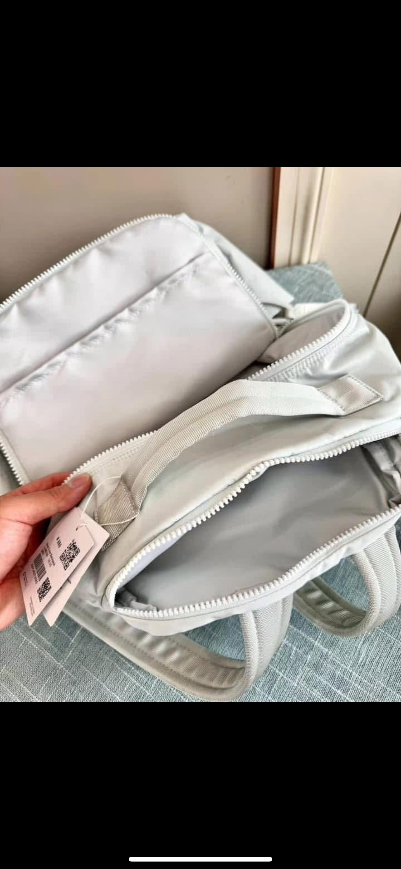 Solid backpack 🎒 🍋